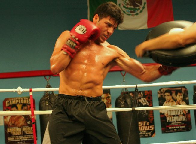 Alexis Camacho Campeón del CMB